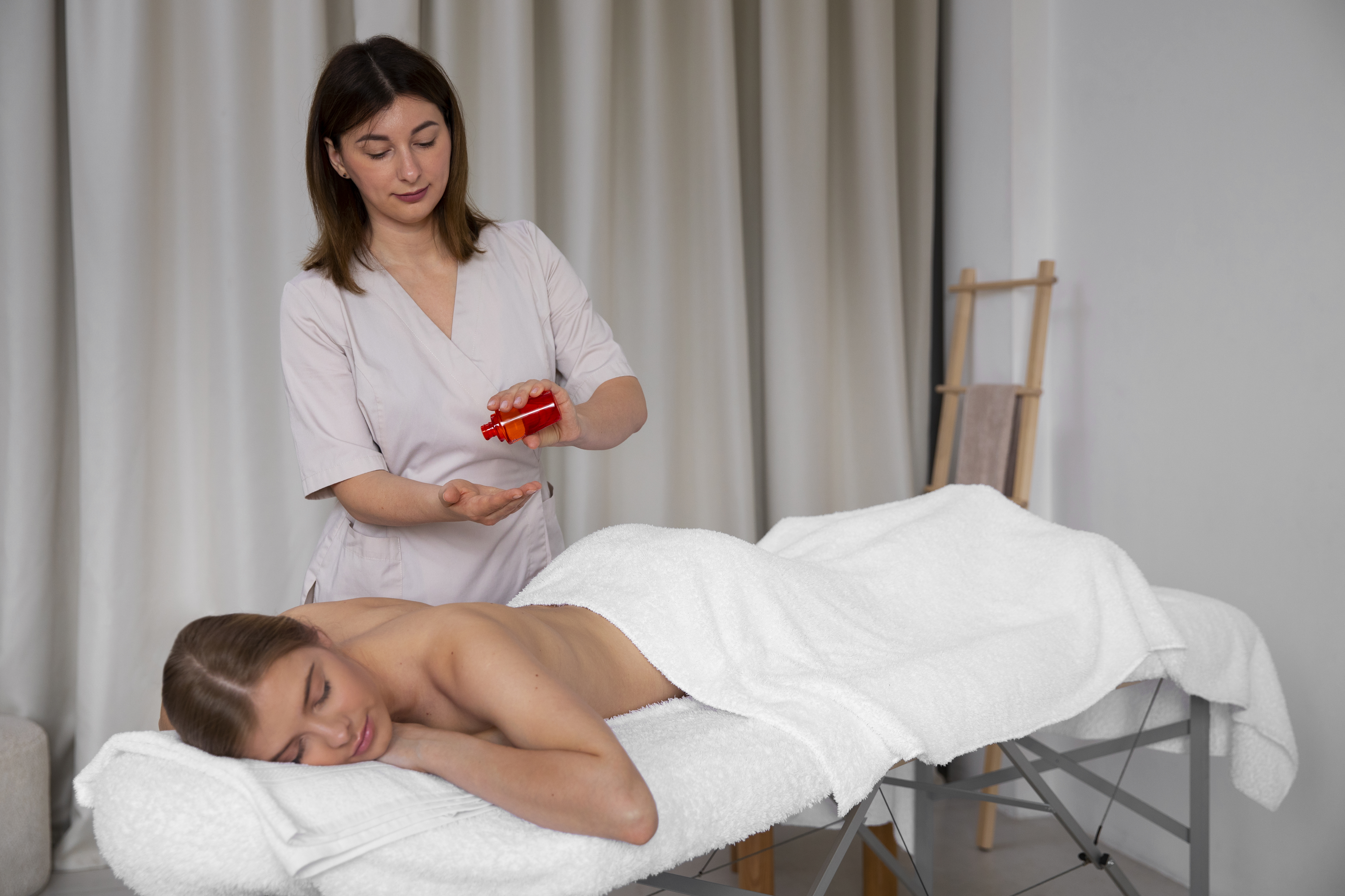Effleurage Therapy Hero